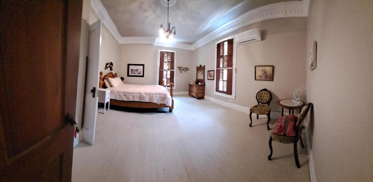 Leslie Manor Bed & Breakfast Glasgow Bagian luar foto